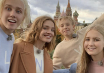 Всемирно известная модель и филантроп в рамках документального сериала «Русские каникулы» начала вместе с детьми путешествие по России