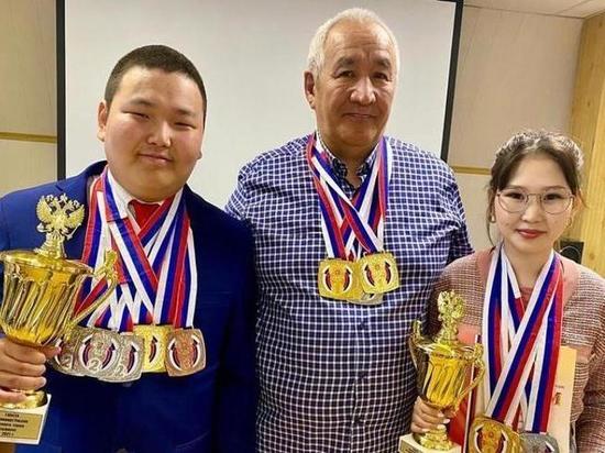 Якутские шашисты завоевали 16 медалей на Чемпионате России