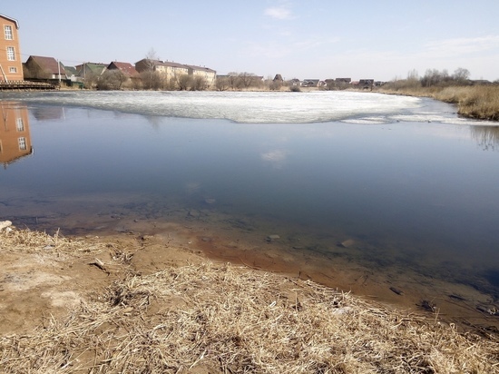 В Тополево под Хабаровском защитили водоем от экологического бедствия