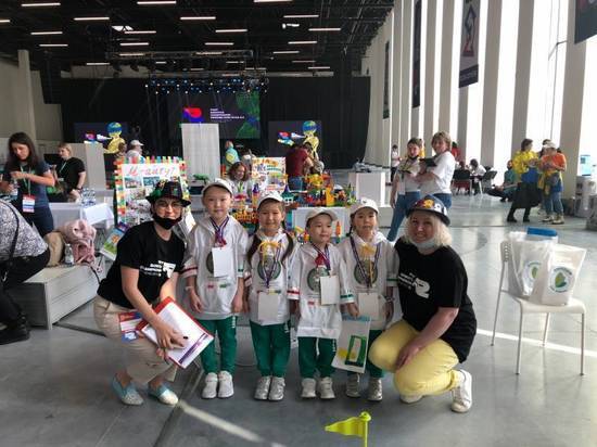 Маленькие якутяне стали призерами Национального чемпионата по робототехнике