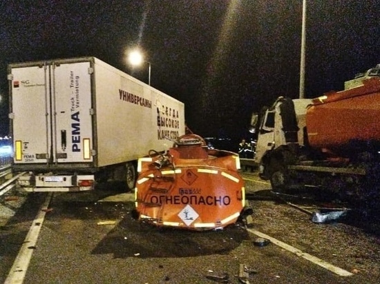 Из-за аварии на трассе Новороссийск — Керчь на несколько часов перекрыли дорогу