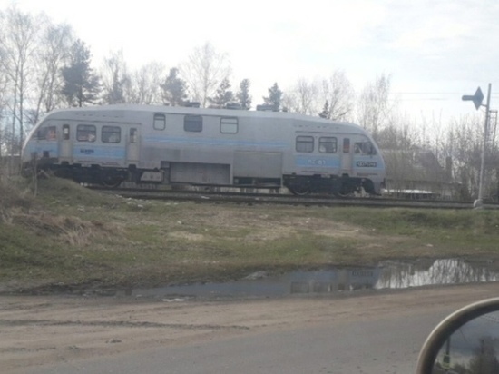 В Ивановской области под колесами поезда погиб мужчина