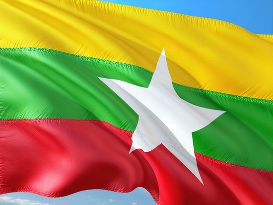 Две авиабазы в Мьянме подверглись нападению