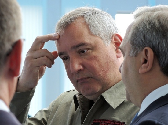 Рогозин на чешском ответил критику Национального космического центра