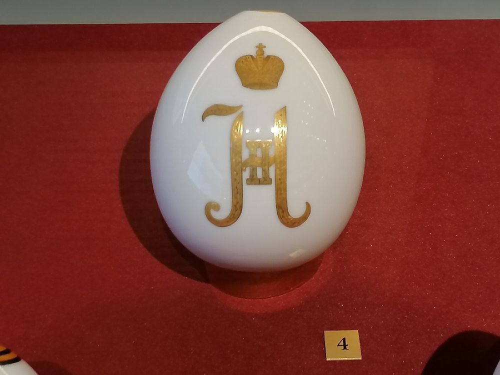 Яйцо тульское купить. Пасхальное яйцо с монограммой Николая 2. Яйцо Тульское. Яйца Тула.