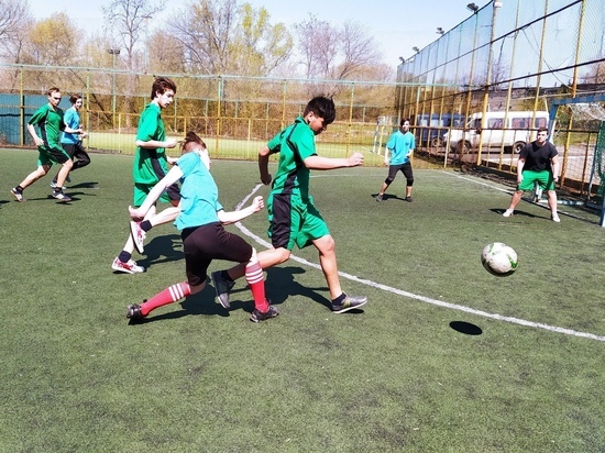 В Донецке прошел турнир по футболу среди школ-интернатов