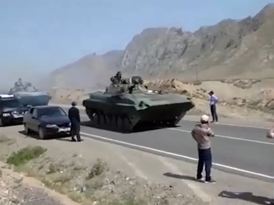 Число пострадавших в конфликте на границе жителей Киргизии выросло до 31