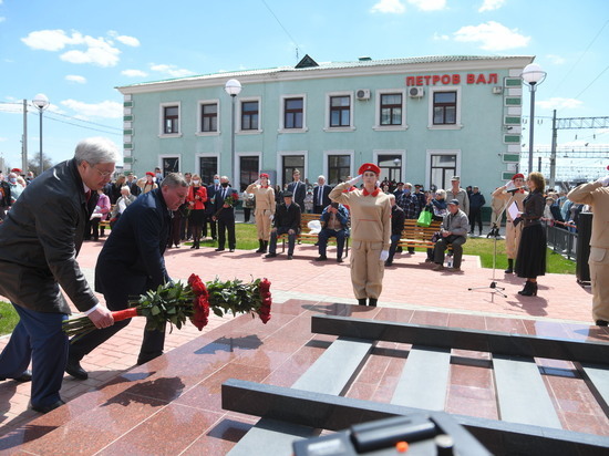 Памятник строителям Волжской рокады открыт под Камышином