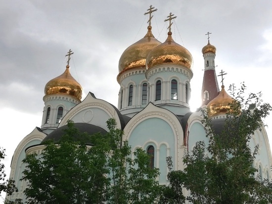 Троллейбусы в пасхальную ночь развезут верующих от собора в Чите