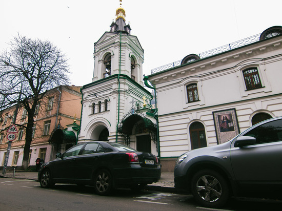 В Красноярске на Пасху ограничат остановку автотранспорта возле храмов