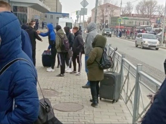 В Южно-Сахалинске оцепили вокзал