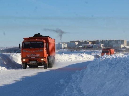 В Якутии завершен топливный завоз по автозимникам