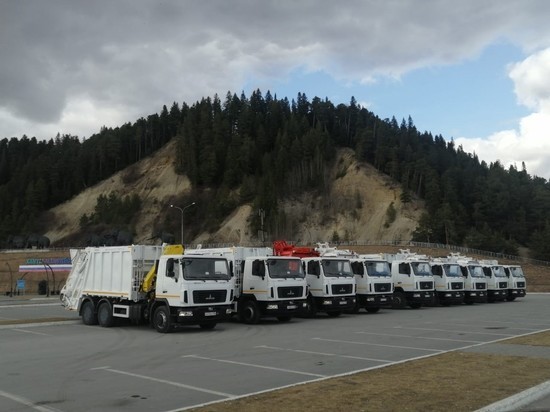 В Ханты-Мансийске на линию выйдут 9 новых мусоровозов