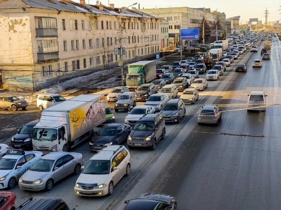  Новосибирск поглотили 9-балльные пробки