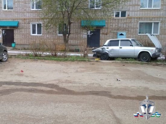 Житель Башкирии угнал машину и разбил на ней три других автомобиля