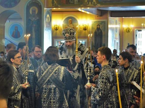Пасха-2021: прямая трансляция богослужения из Новосибирска