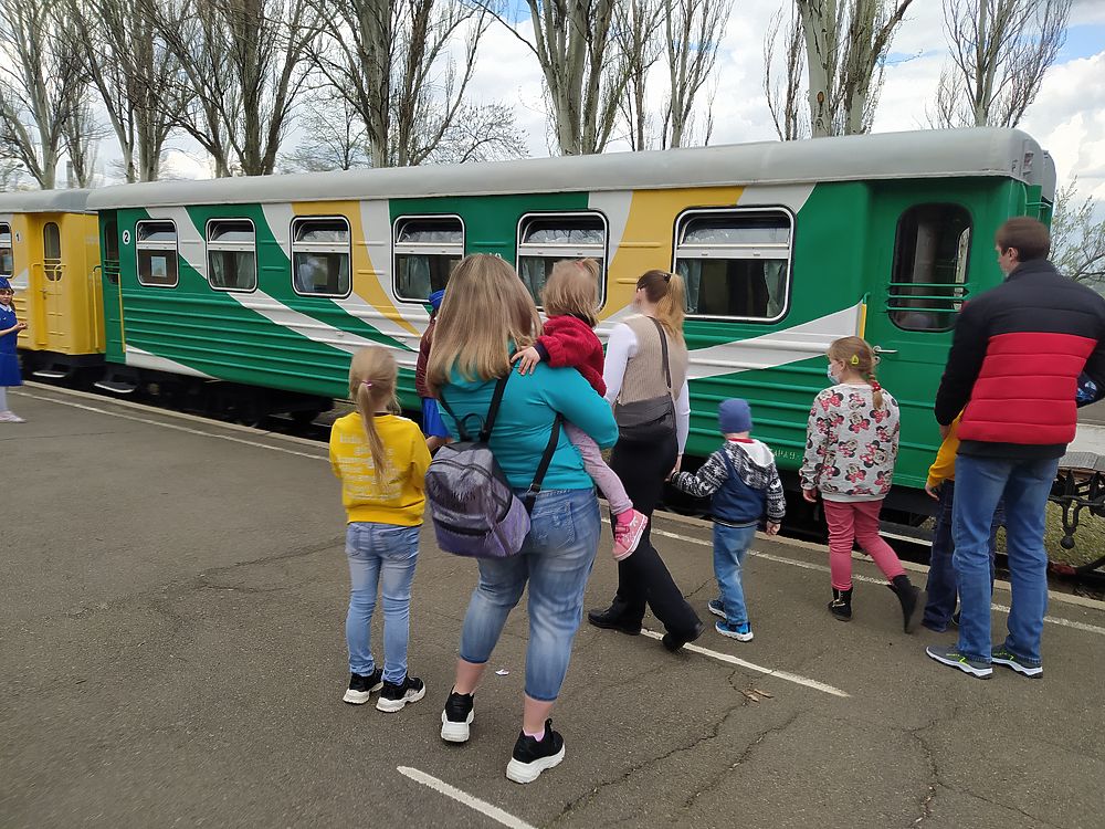 В Донецке начала работу детская железная дорога