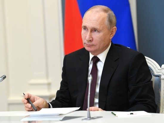 Путин поручил обеспечить бесплатное доведение газа до участков к 2023 году
