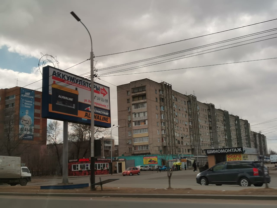 «В Хабаровске избыток уличной рекламы и пора ее убирать?»: опрос