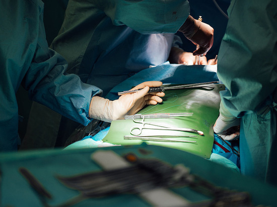 Пациента с редкими осложнениями после инфаркта прооперировали в новосибирской клинике Мешалкина
