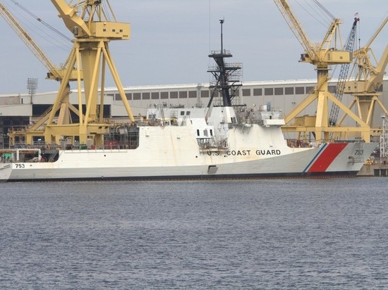 Катер береговой охраны США прибыл в порт Батуми