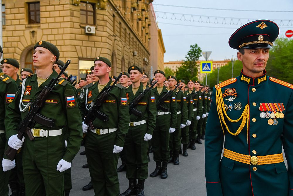 В Волгограде состоялась репетиция парада Победы: яркие кадры