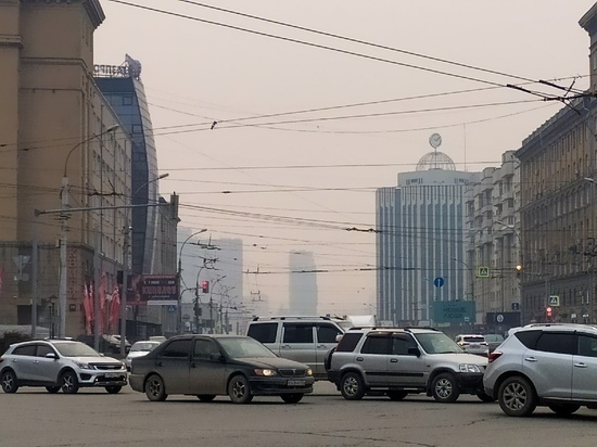 Пробки сковали центр Новосибирска и левобережье утром 5 мая