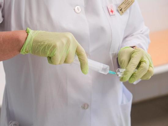 «Вектор» тестирует трехкратное введение вакцины «ЭпиВакКорона»