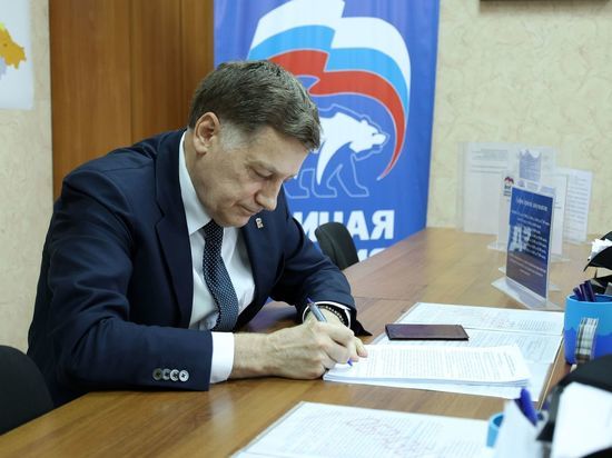 Депутат Трохманенко опроверг свой комментарий в поддержку Вячеслава Макарова