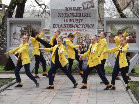 Во Владивостоке открылась уличная выставка «Без срока давности»