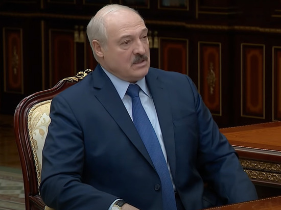 Лукашенко показал «любимый дворец», в котором он жил с сыном