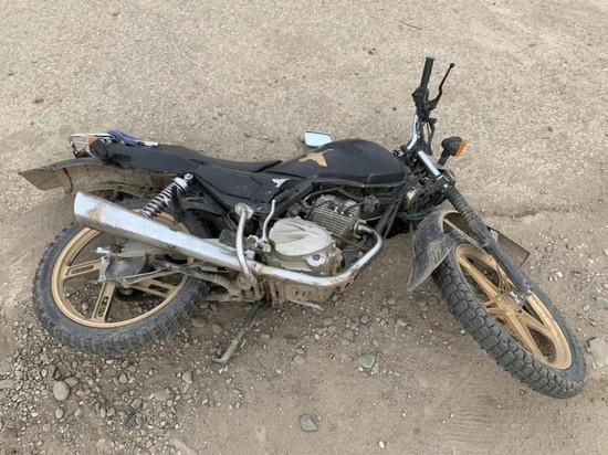 Из-за ДТП с автомобилем в Намском районе Якутии мотоциклист попал в реанимацию