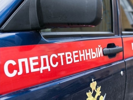 Рабочий упал с высоты на строительстве нового спорткомплекса в Магадане