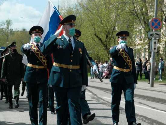 Правоохранители поздравили фронтовиков с годовщиной Победы