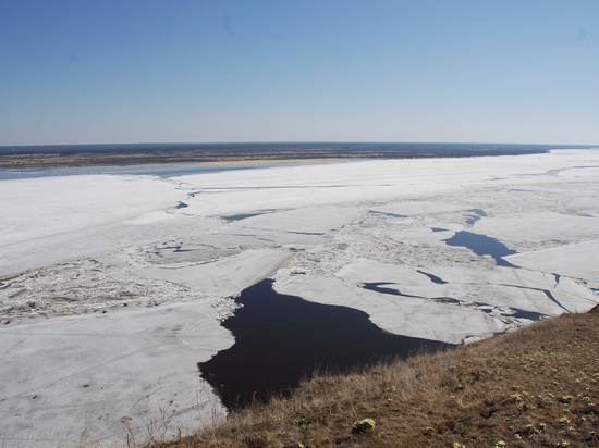 Высокая вероятность ЧС из-за паводка прогнозируется в 17 районах Якутии и её столице