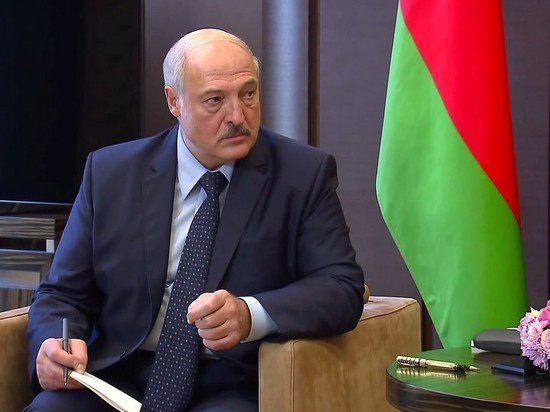 Лукашенко назвал условие, при котором проведет досрочные выборы