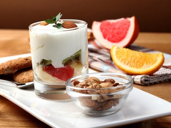 Секреты полезного завтрака: диетологи назвали лучшие сочетания продуктов