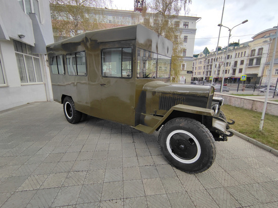 В Уфе воссоздали автобус, перевозивший бойцов Красной армии и Глеба Жеглова