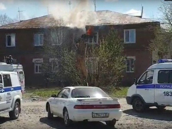 В Таганроге при пожаре в жилом доме пострадал 34- летний мужчина