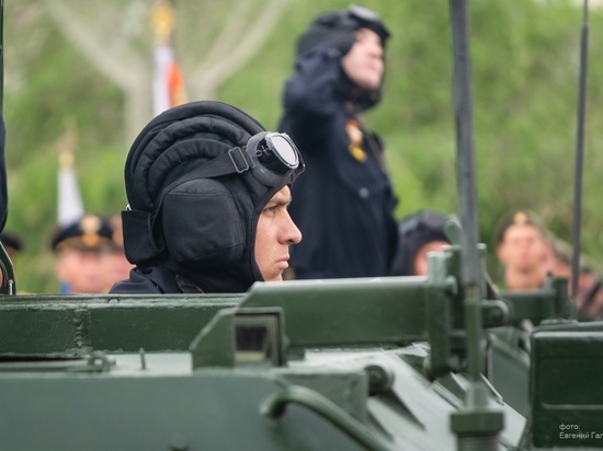 Выставка новейшей военной техники пройдет на площади Революции в Чите