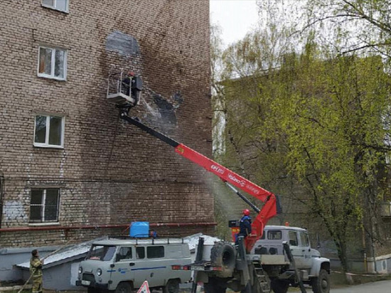 Граффити оружейника Виктора Ионова демонтировали в Ижевске