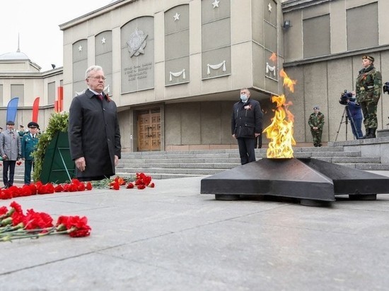 В Красноярске прошло посвящённое Дню Победы праздничное шествие