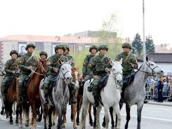 В Кызыле состоялся парад Победы