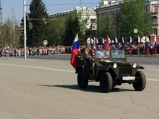 Торжественный Парад Победы прошел 9 мая в Барнауле