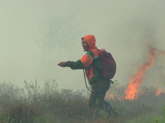 Спасатели из Ямала отправились в Тюмень тушить пожары