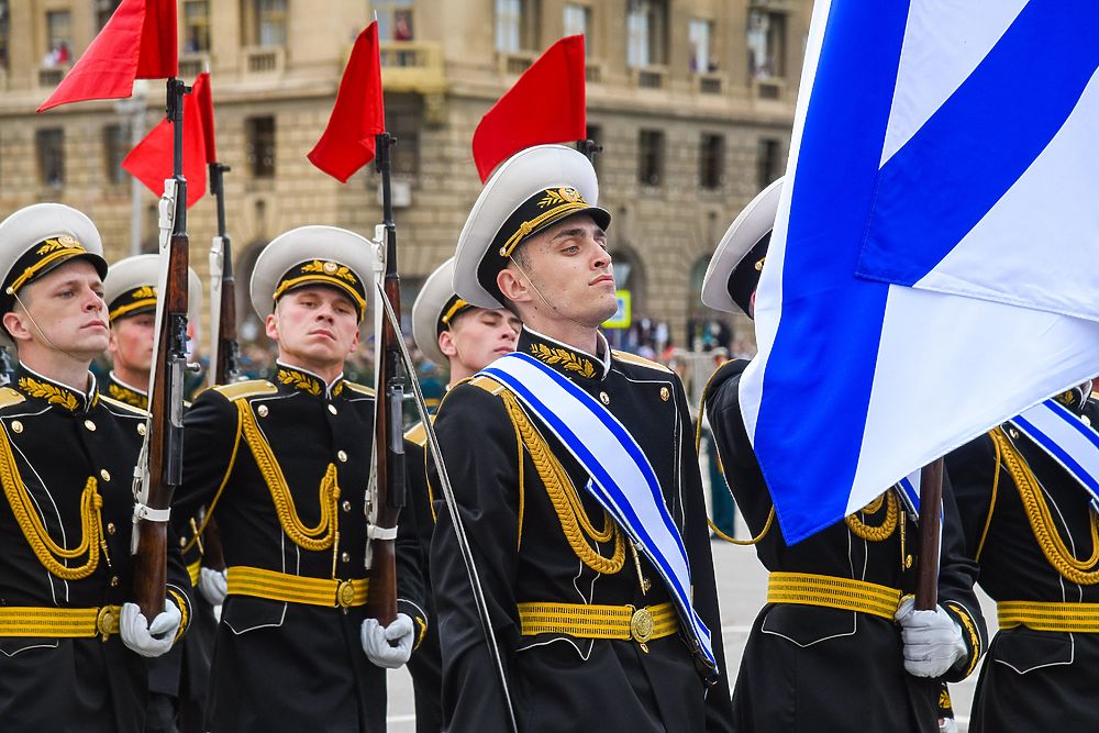 В Волгограде завершился военный парад в честь Дня Победы