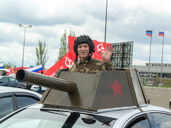 Автопробег 9 мая в Донецке: как превратить машину в танк