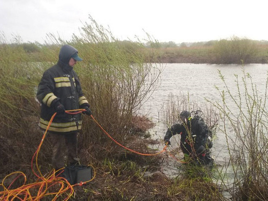 Во Владимирской области охотник, в поисках подстреленной утки, утонул в реке