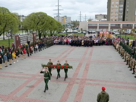 В Серпухове почтили память героев