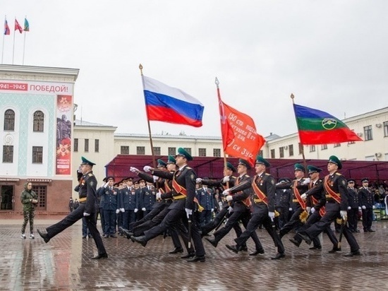 Участники марша Победы прошли колоннами по Черкесску